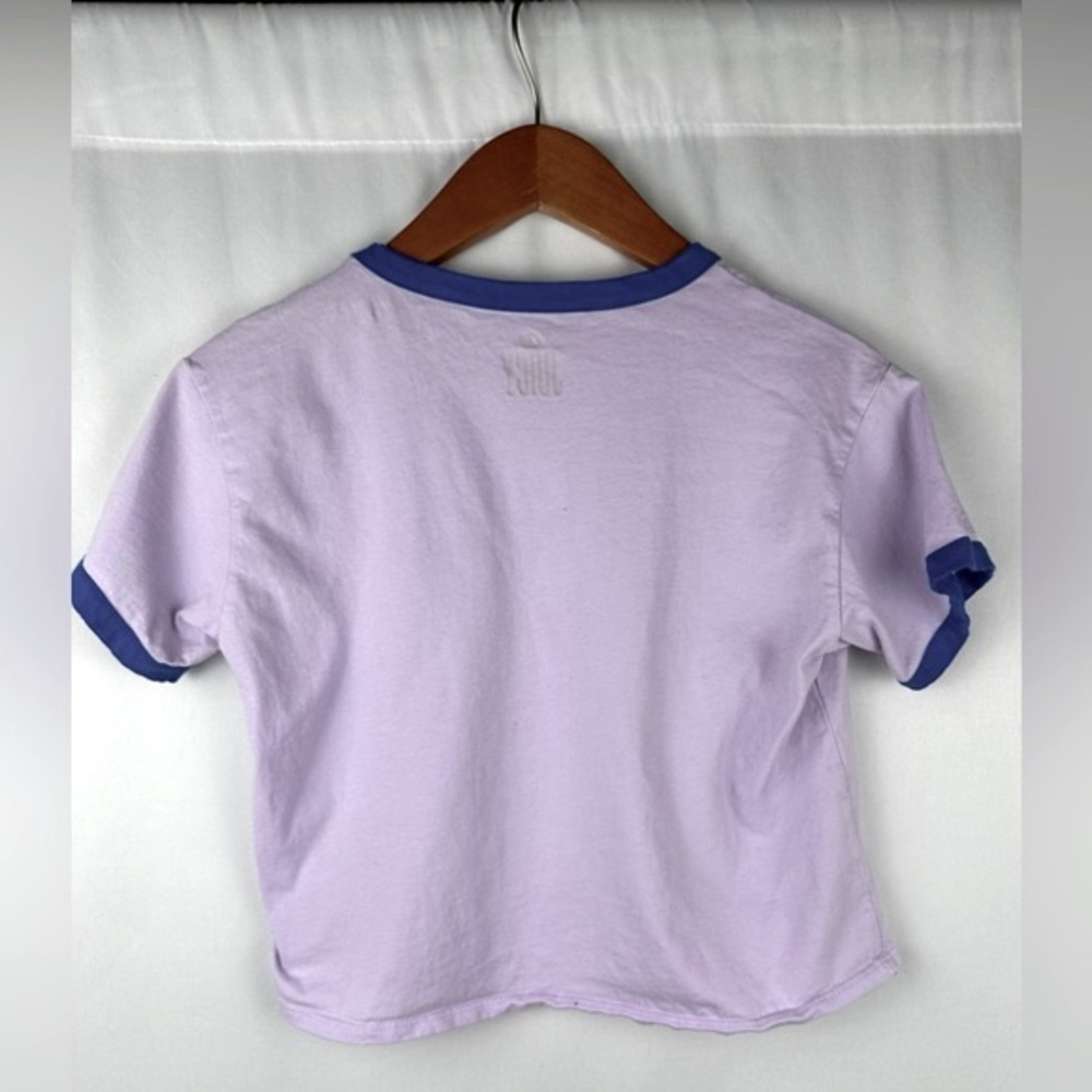 Juicy Cropped Graphic Short Sleeve Shirt - Picture 3 of 5